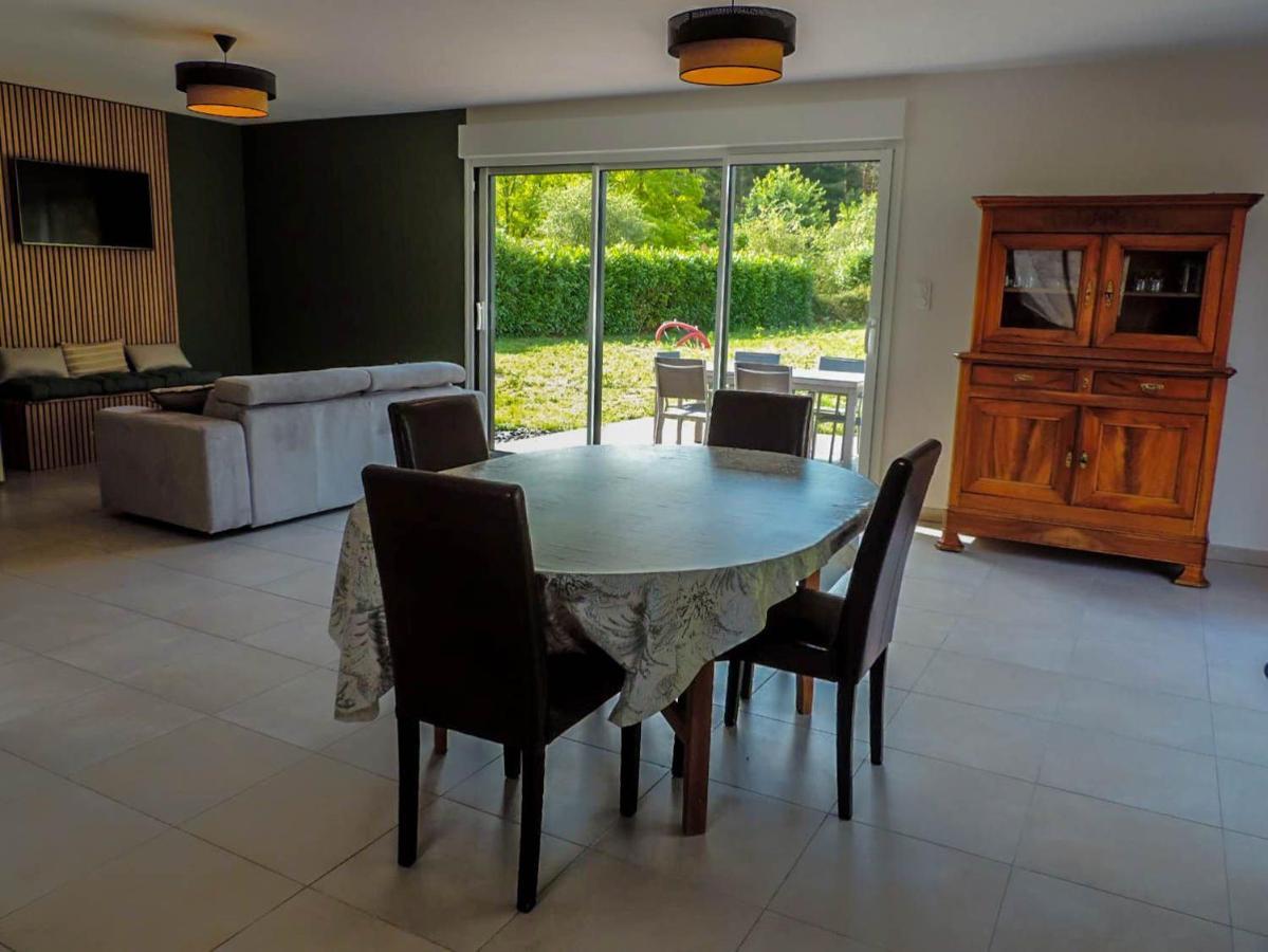 Gite : La Maison D'Apolline Trehorenteuc Ngoại thất bức ảnh